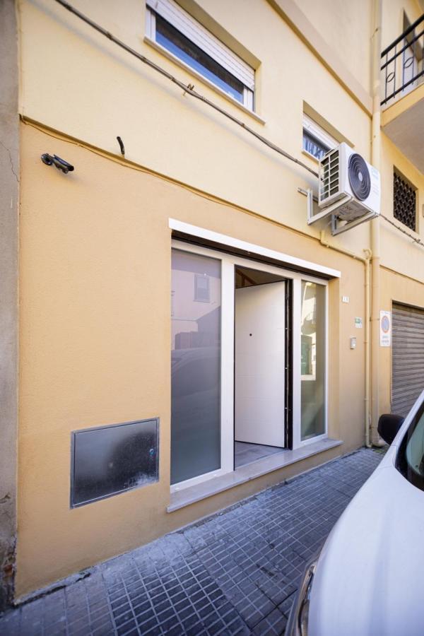 Bandiera 68 Apartment Cagliari Zewnętrze zdjęcie