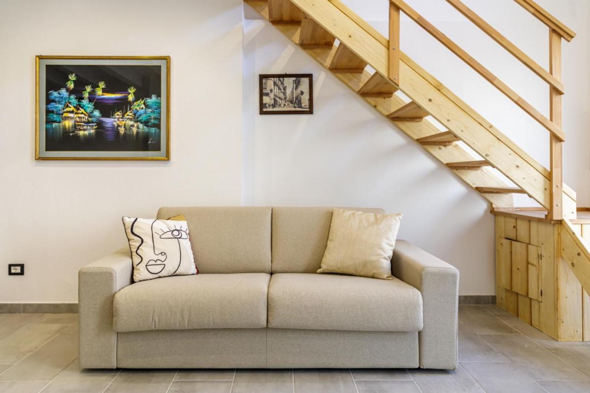 Bandiera 68 Apartment Cagliari Zewnętrze zdjęcie